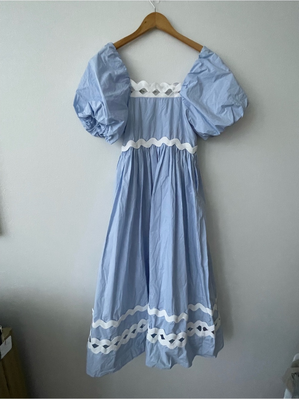 NWT English factory blue and white puff sleeve ricrac maxi dress - Picture 8 of 12